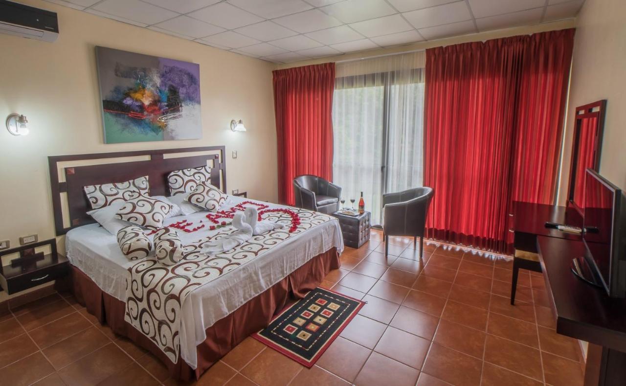 Hotel Monte Real La Fortuna Zewnętrze zdjęcie